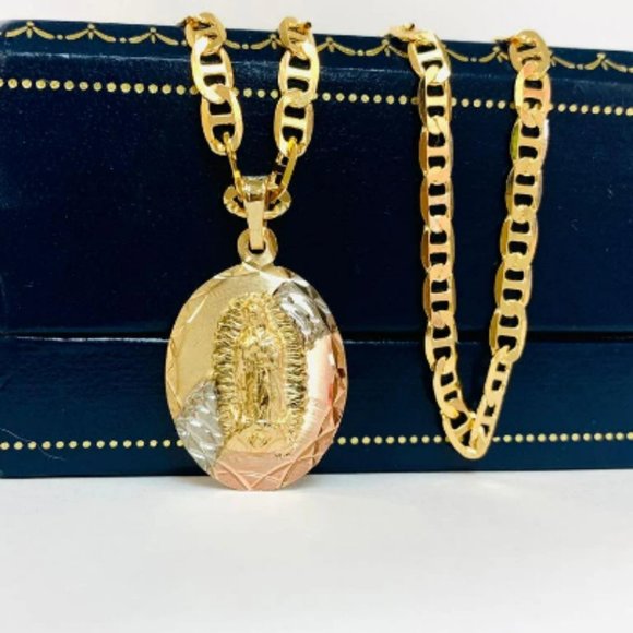 Virgen de Guadalupe Necklace Pendant Mariner Link Chain 20" for Womens in Gold F - Picture 3 of 7